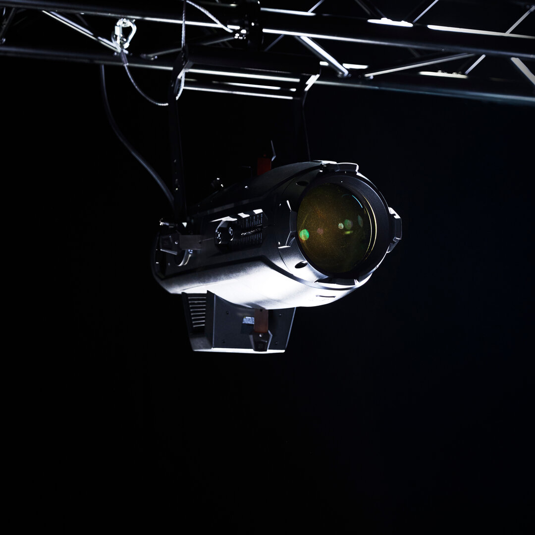 Cameo P6 Vollspektrum-Ellipsoid