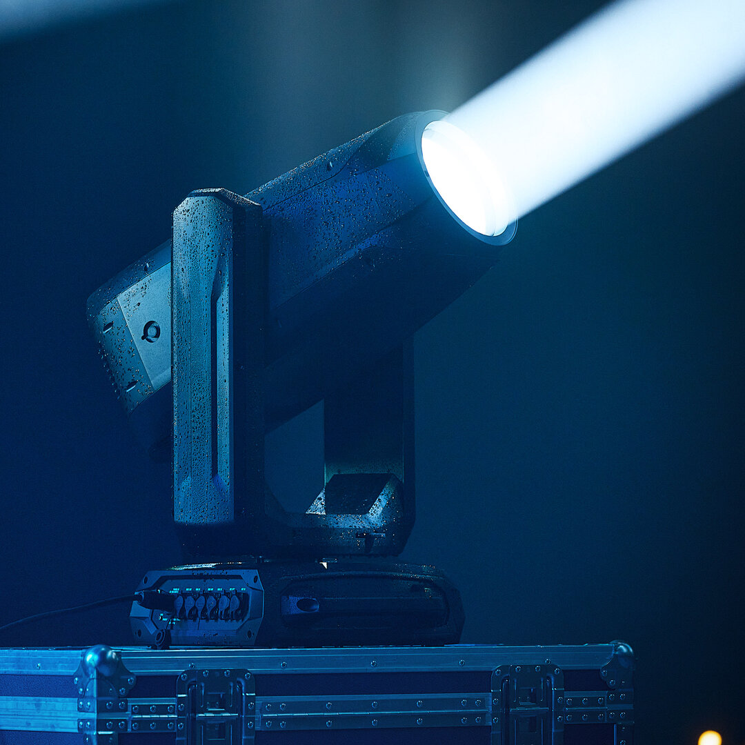 Cameo OPUS X4 IP IP65 LED Spot Profile Moving Head