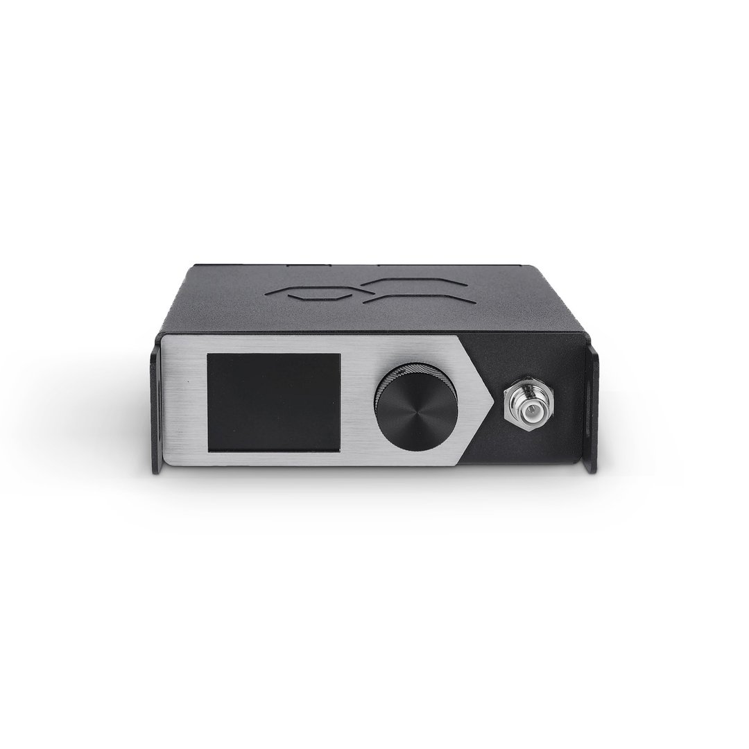 Cameo iDMX T3 W-DMX & CRMX Transceiver powered by LumenRadio
