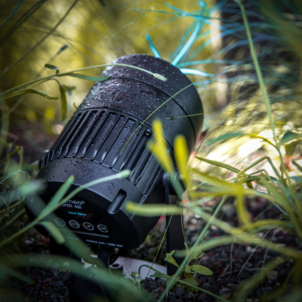 Cameo Q-SPOT 40i Kompakter Outdoor-Spot mit 40W RGBA-LED