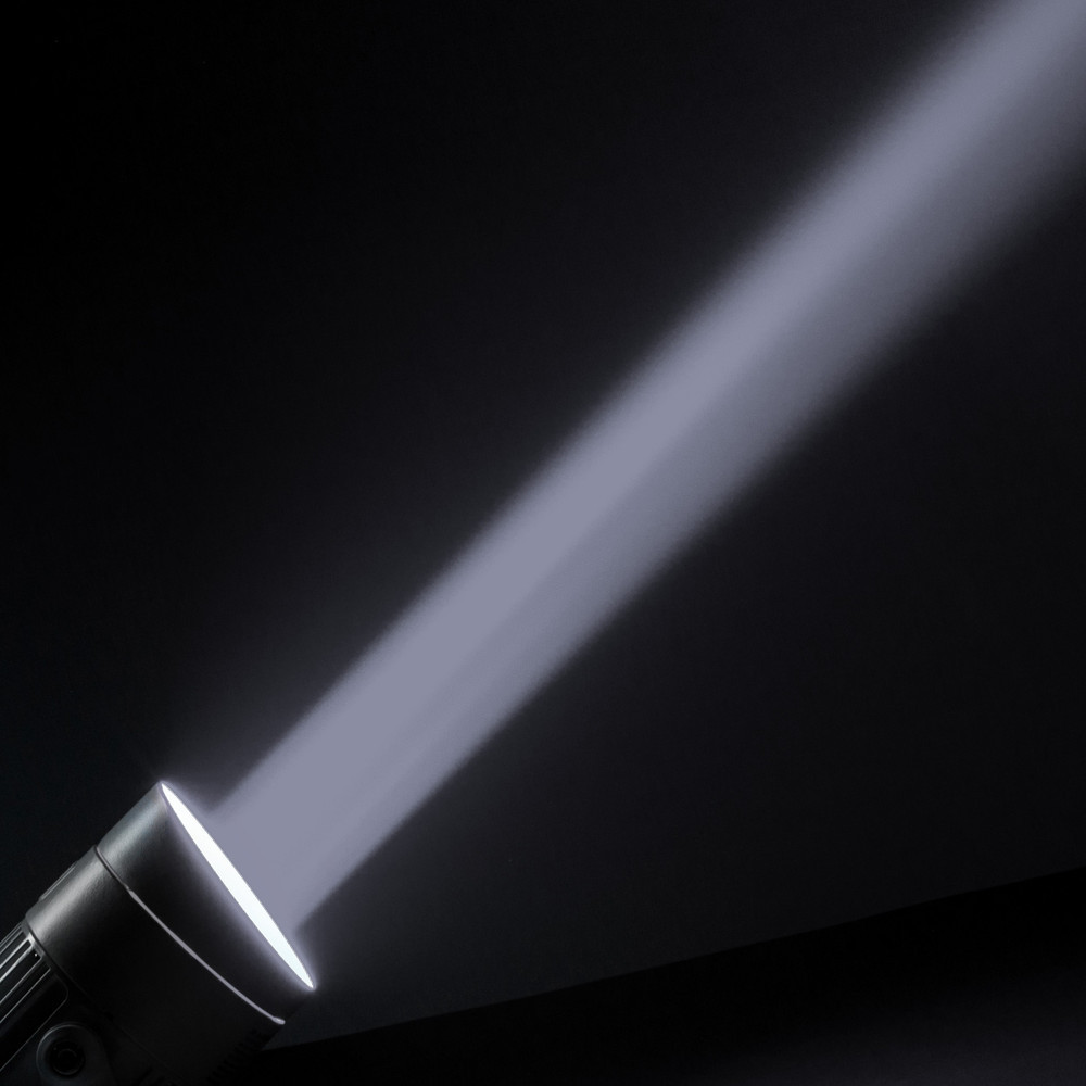 Cameo Q-SPOT 40i Kompakter IP65 Outdoor-Spot mit 40W RGBA-LED