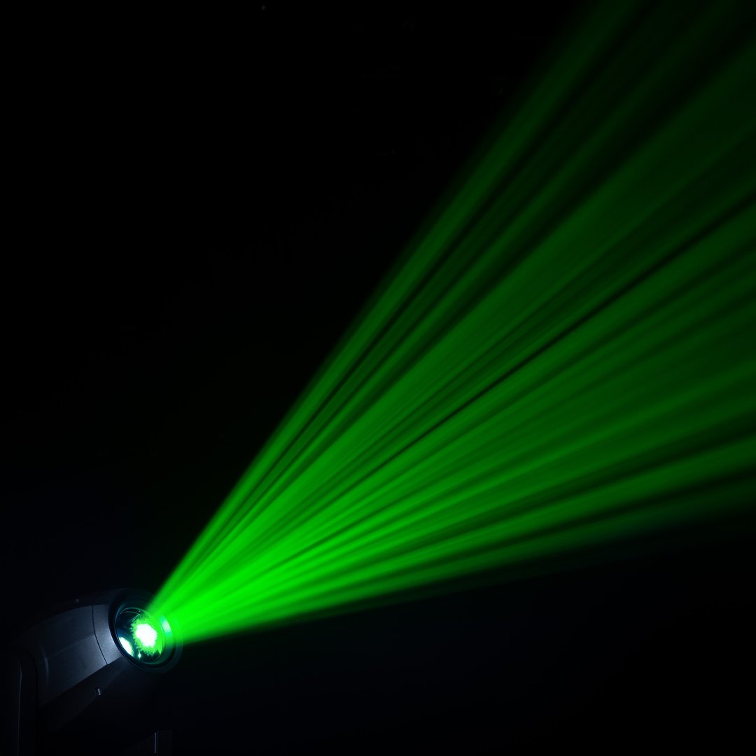 Cameo AUROSPOT Z300 LED Moving Head
