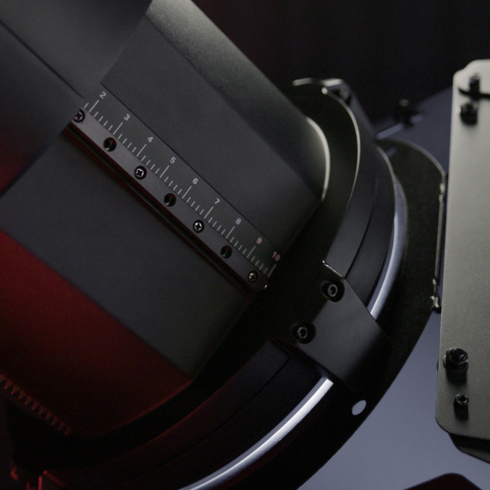 Cameo F4 D Professionelles Fresnel-Spotlight mit Daylight-LED