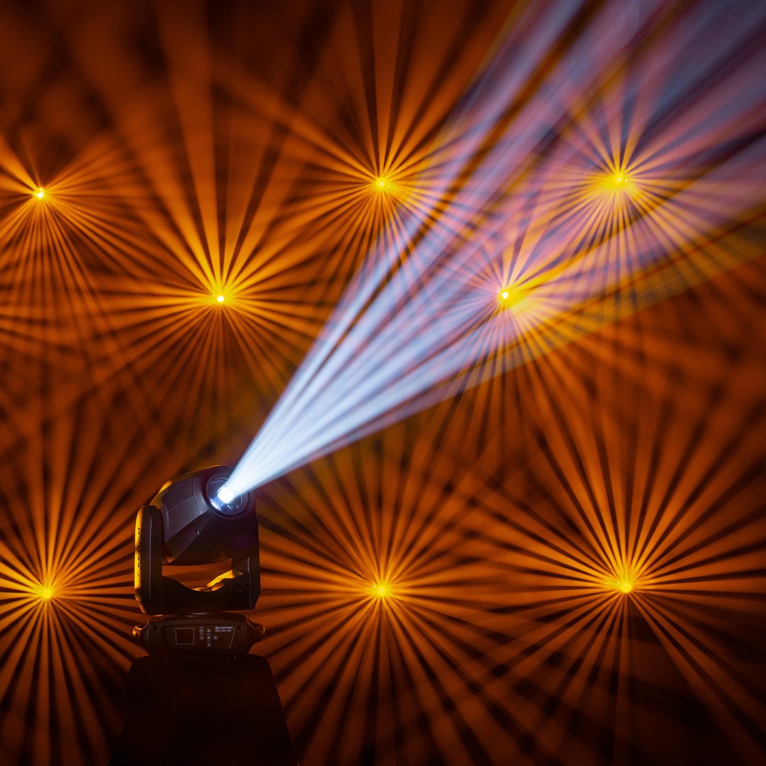 Cameo AUROSPOT Z300 LED Moving Head