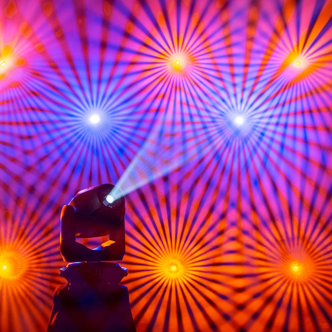 Cameo AUROSPOT Z300 LED Moving Head